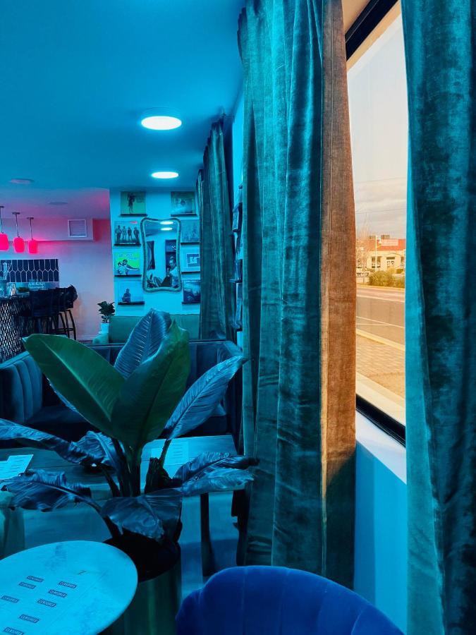 Hotel Zazz Албукерке Екстериор снимка