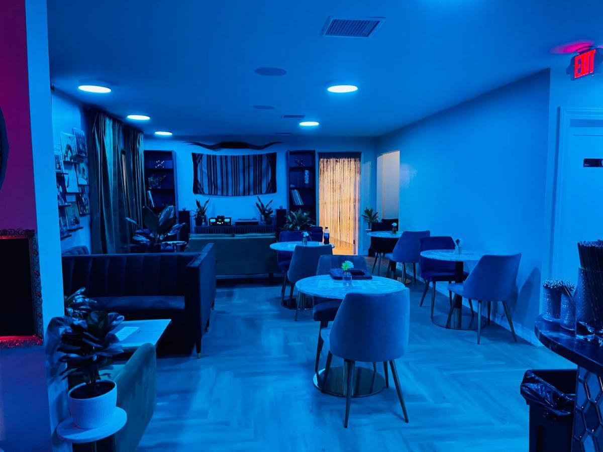 Hotel Zazz Албукерке Екстериор снимка