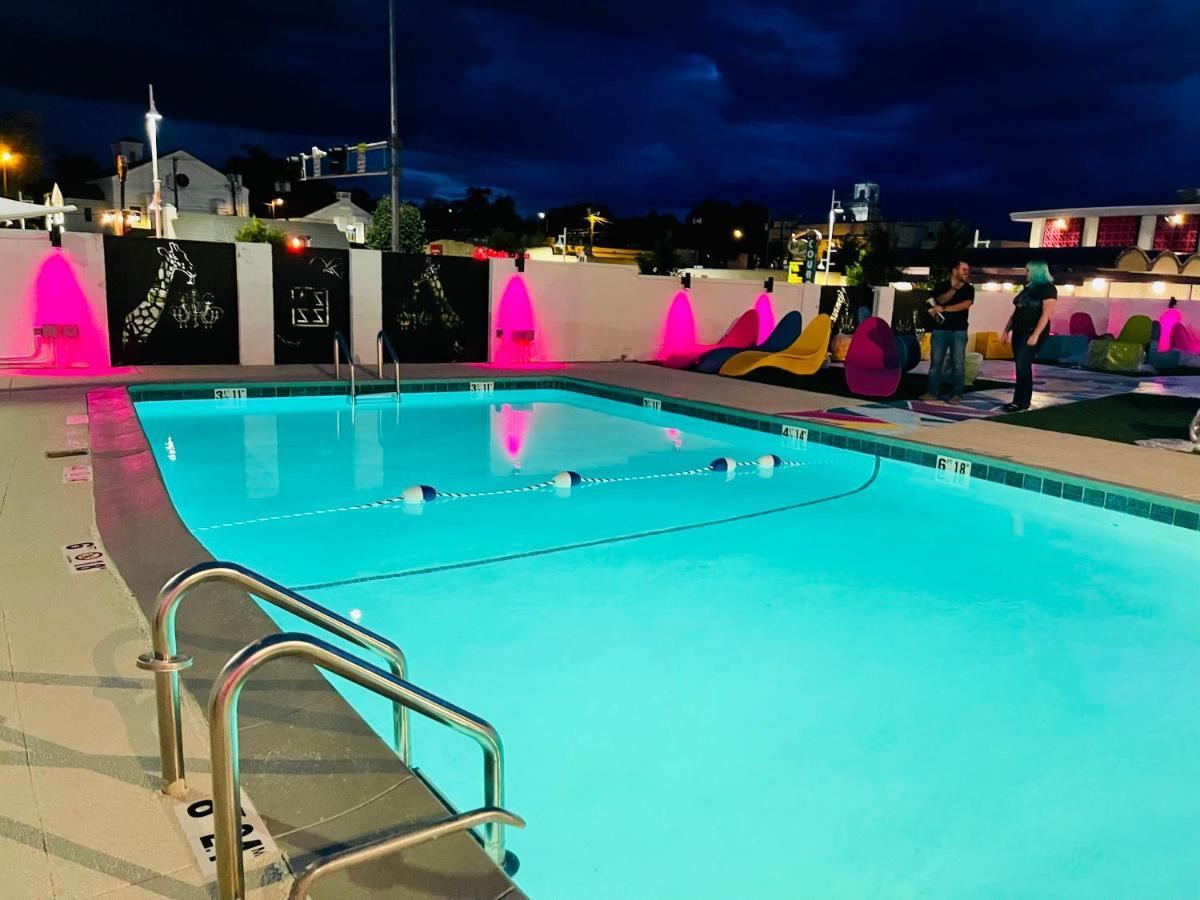 Hotel Zazz Албукерке Екстериор снимка