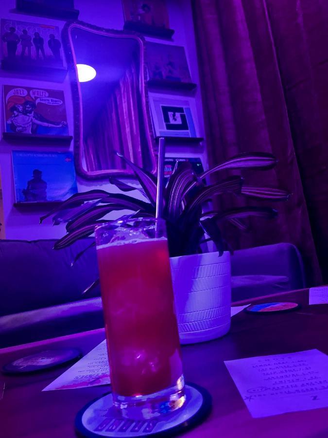 Hotel Zazz Албукерке Екстериор снимка